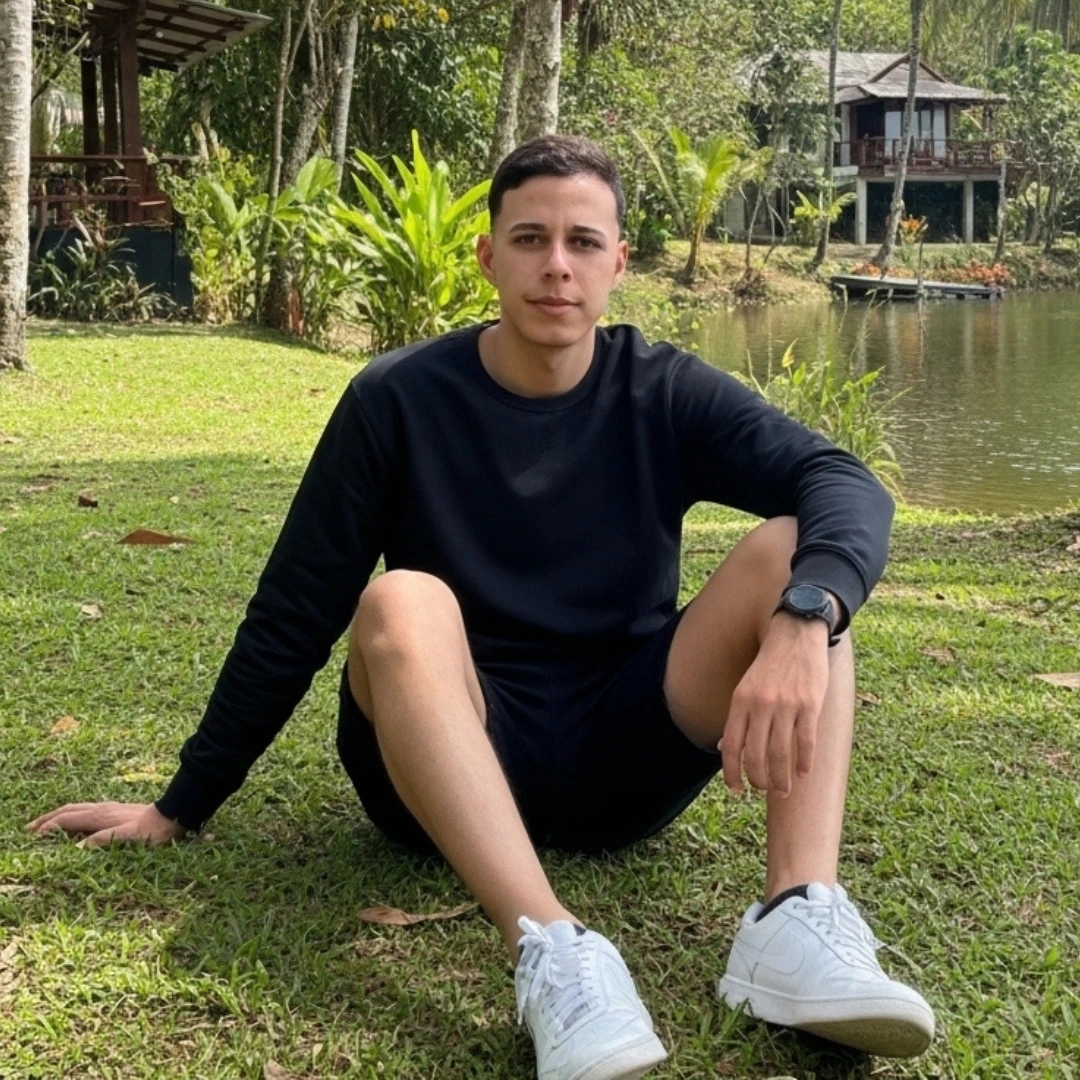 Nycolas - Fundador Mantra Neural